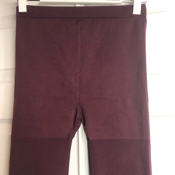 Lane Bryant Dark Red Stretchy Pull On Leggings One Size - Picture 2 of 4